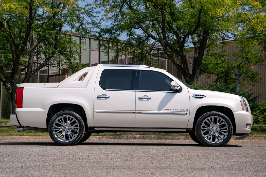 2007 Cadillac Escalade & EXT 3rd Gen - Image 20 of 31