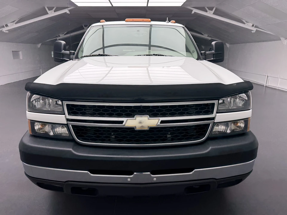2007 Chevrolet Silverado Heavy Duty 1st Gen - Image 2 of 31