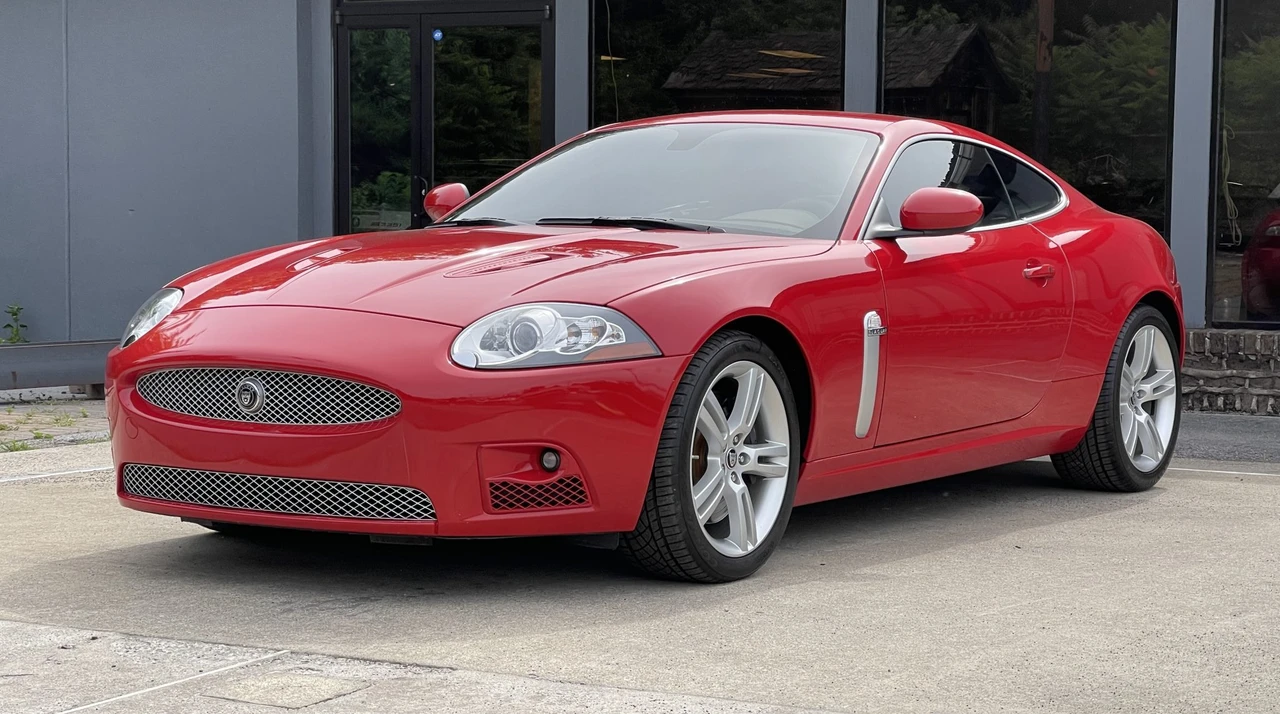 2007 Jaguar X150 XKR - Image 16 of 31