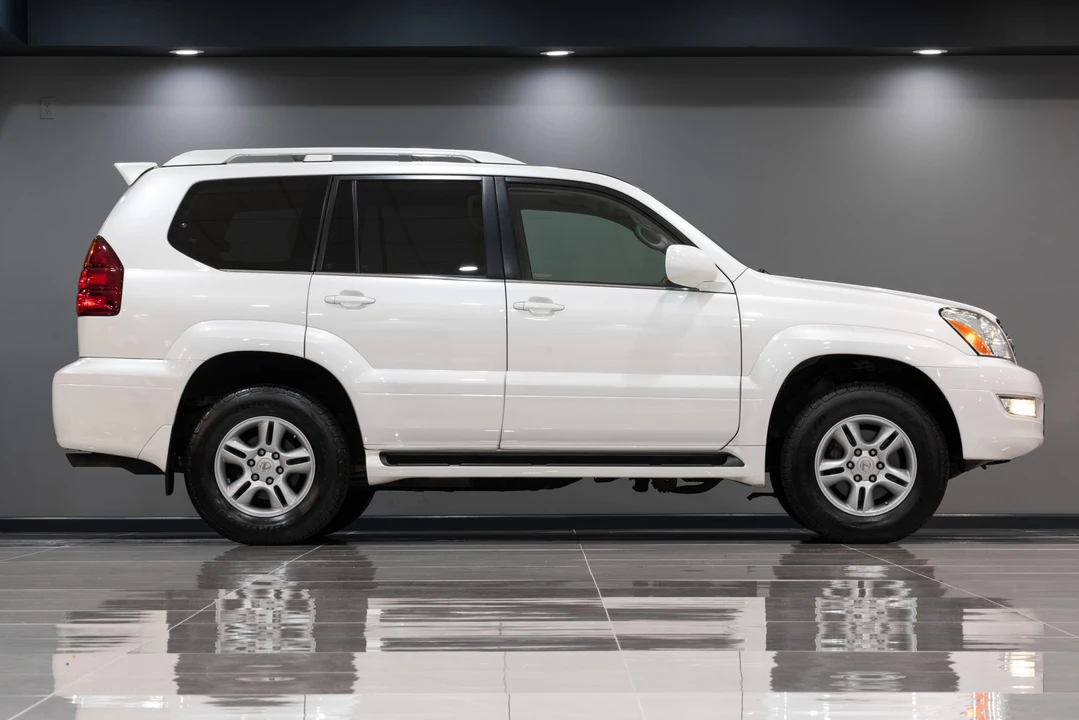 2007 Lexus GX 1st Gen - Image 18 of 31