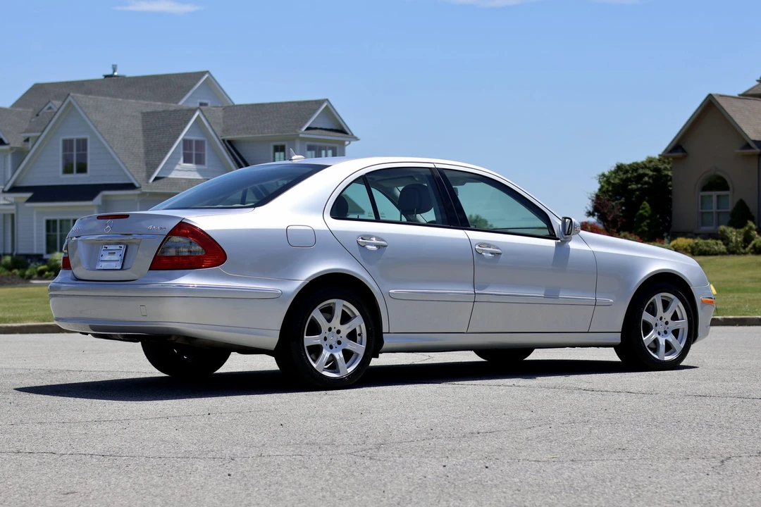 2007 Mercedes-Benz W211 E-Class - Image 11 of 31