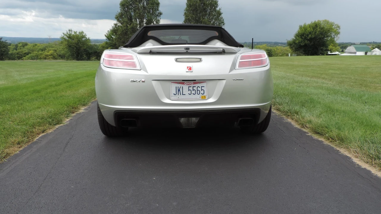 2007 Saturn Sky Red Line - Image 19 of 31