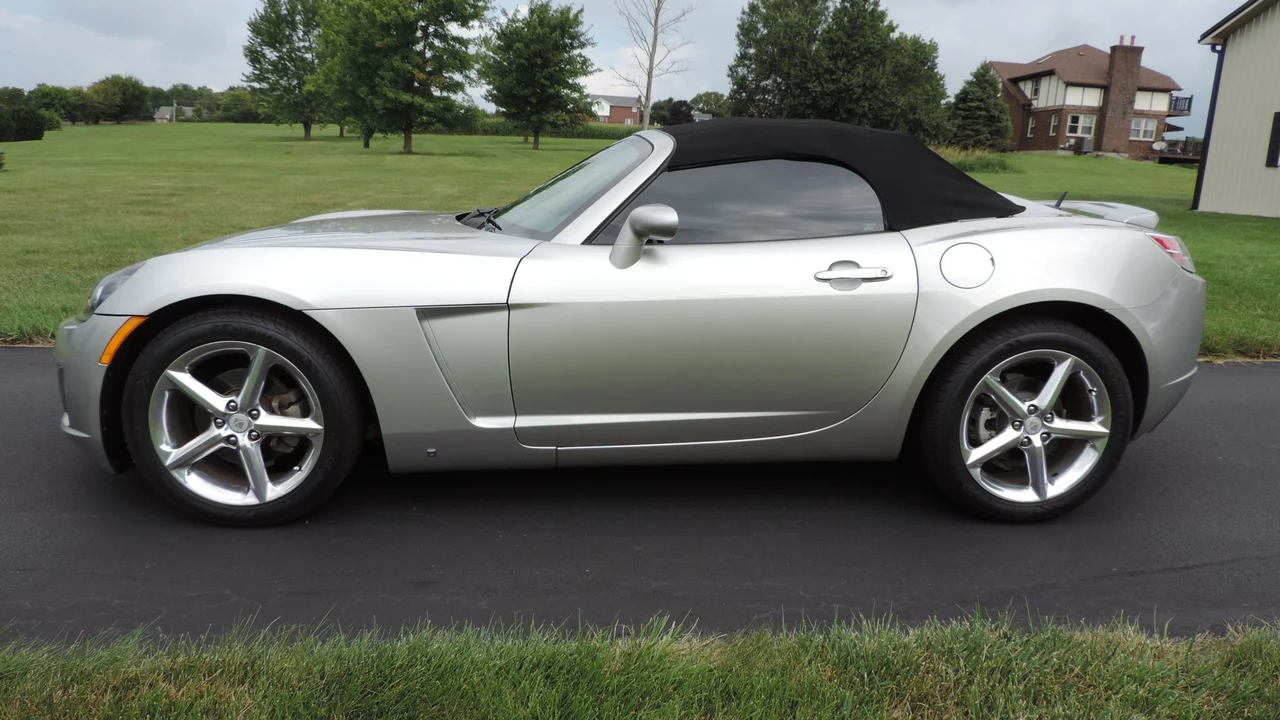 2007 Saturn Sky Red Line - Image 16 of 31