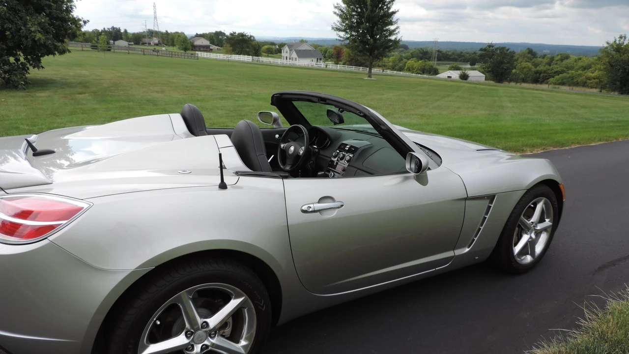 2007 Saturn Sky Red Line - Image 8 of 31