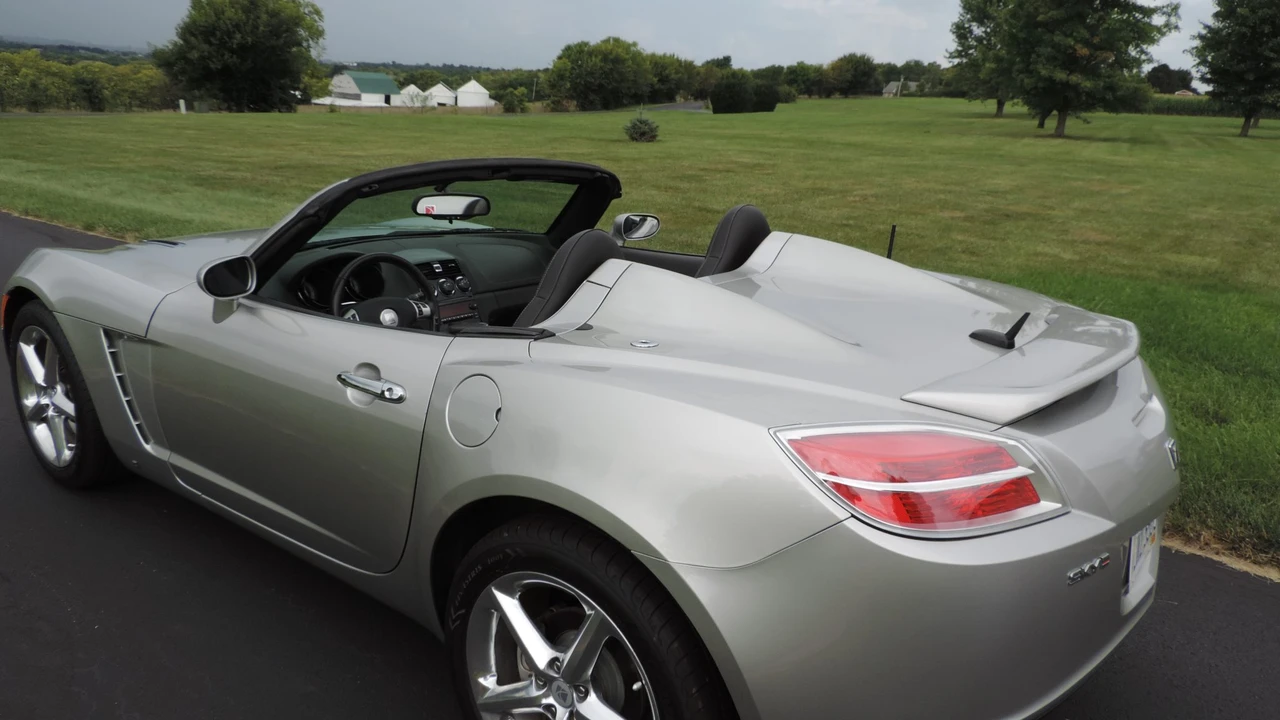 2007 Saturn Sky Red Line - Image 7 of 31