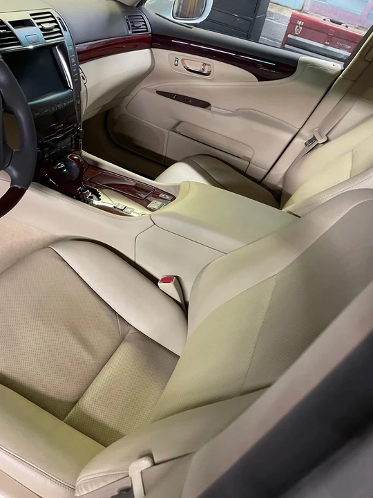 2008 Lexus LS 4th Gen - Image 26 of 31