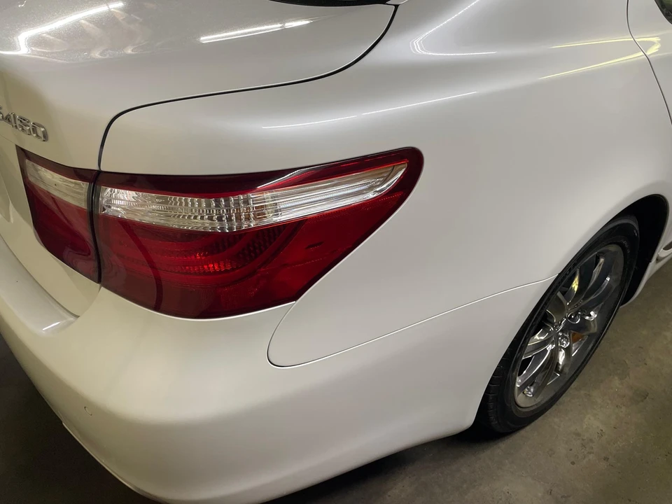 2008 Lexus LS 4th Gen - Image 18 of 31