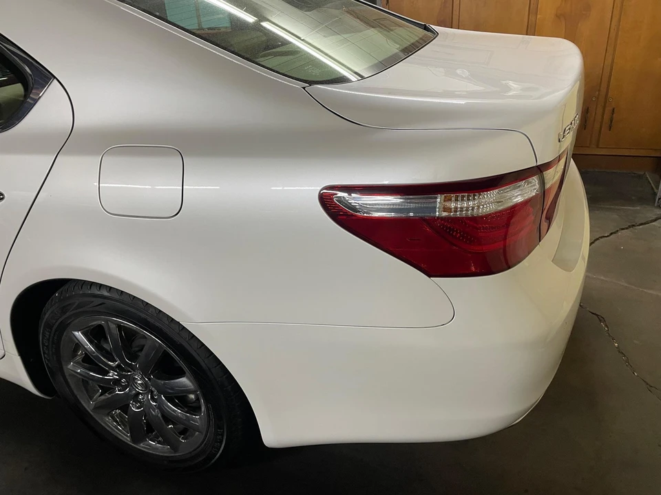 2008 Lexus LS 4th Gen - Image 17 of 31