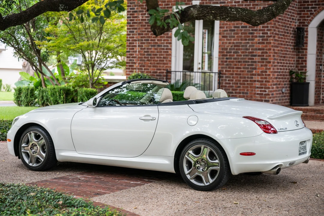 2008 Lexus SC430 - Image 7 of 31