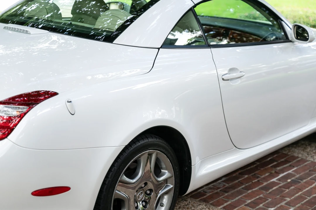 2008 Lexus SC430 - Image 26 of 31