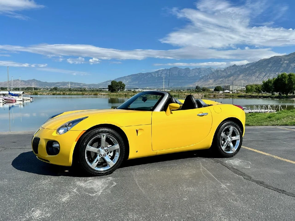 2008 Pontiac Solstice GXP - Image 7 of 31