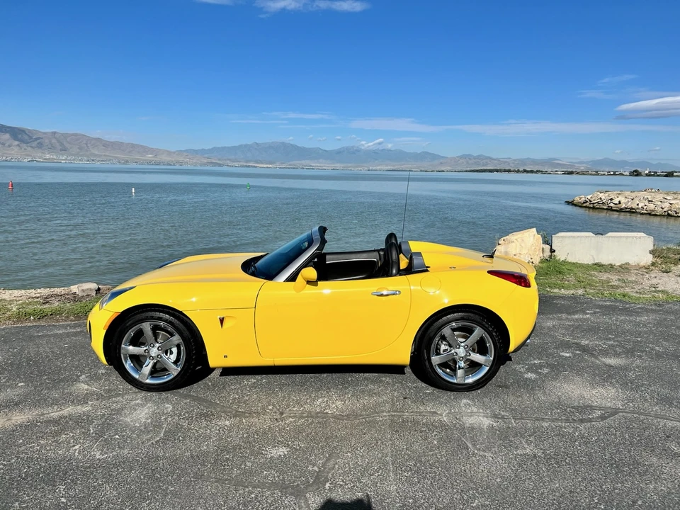 2008 Pontiac Solstice GXP - Image 11 of 31