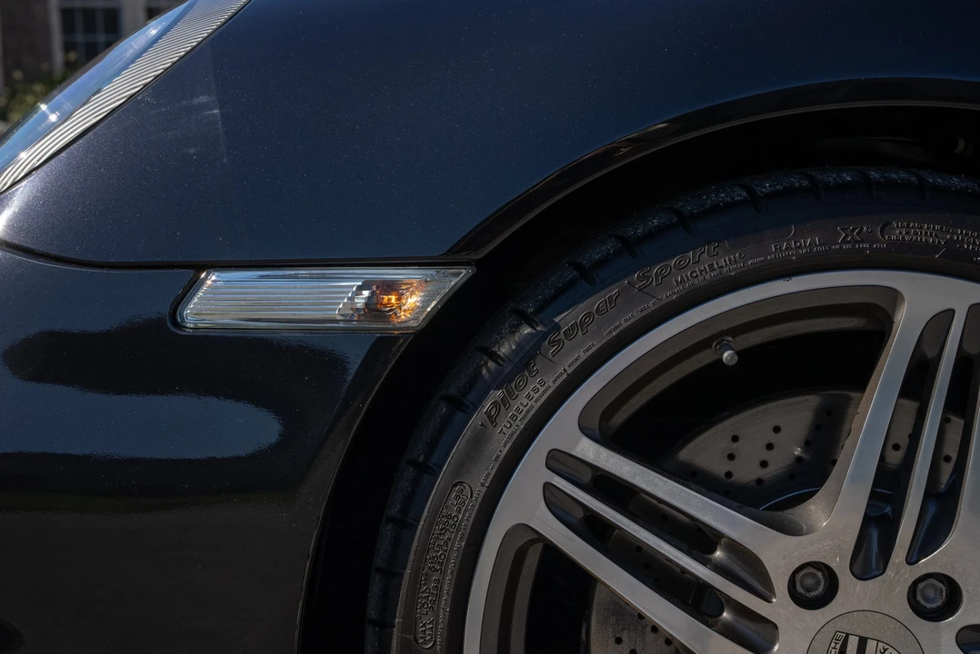 2008 Porsche 997 Turbo - Image 25 of 31