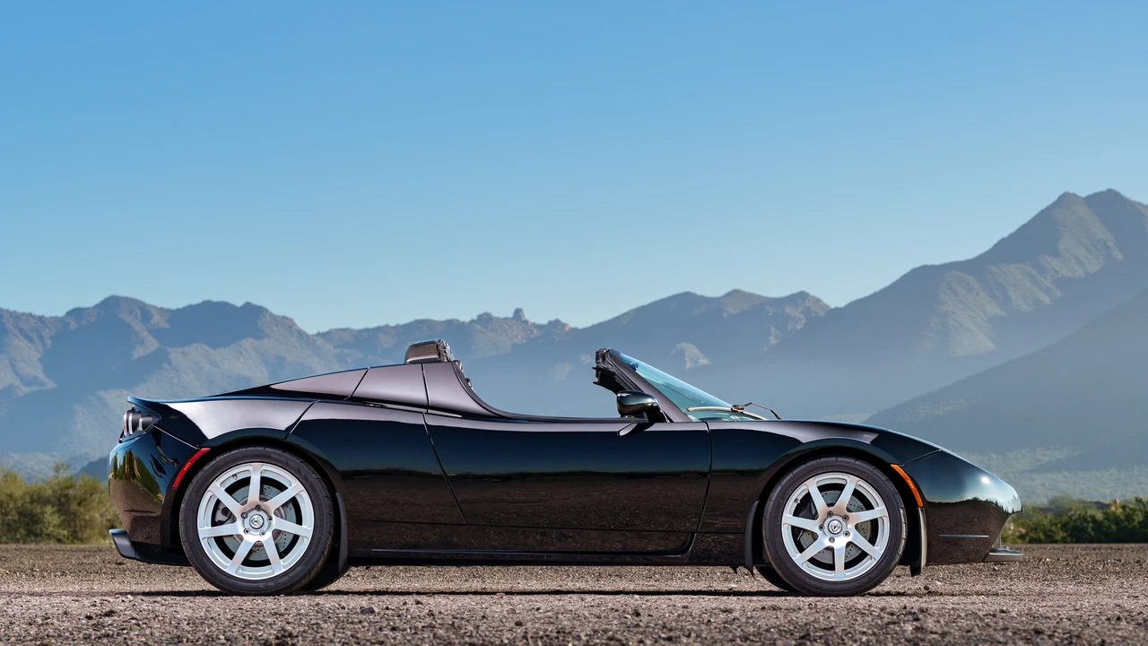 2008 Tesla Roadster - Image 19 of 31