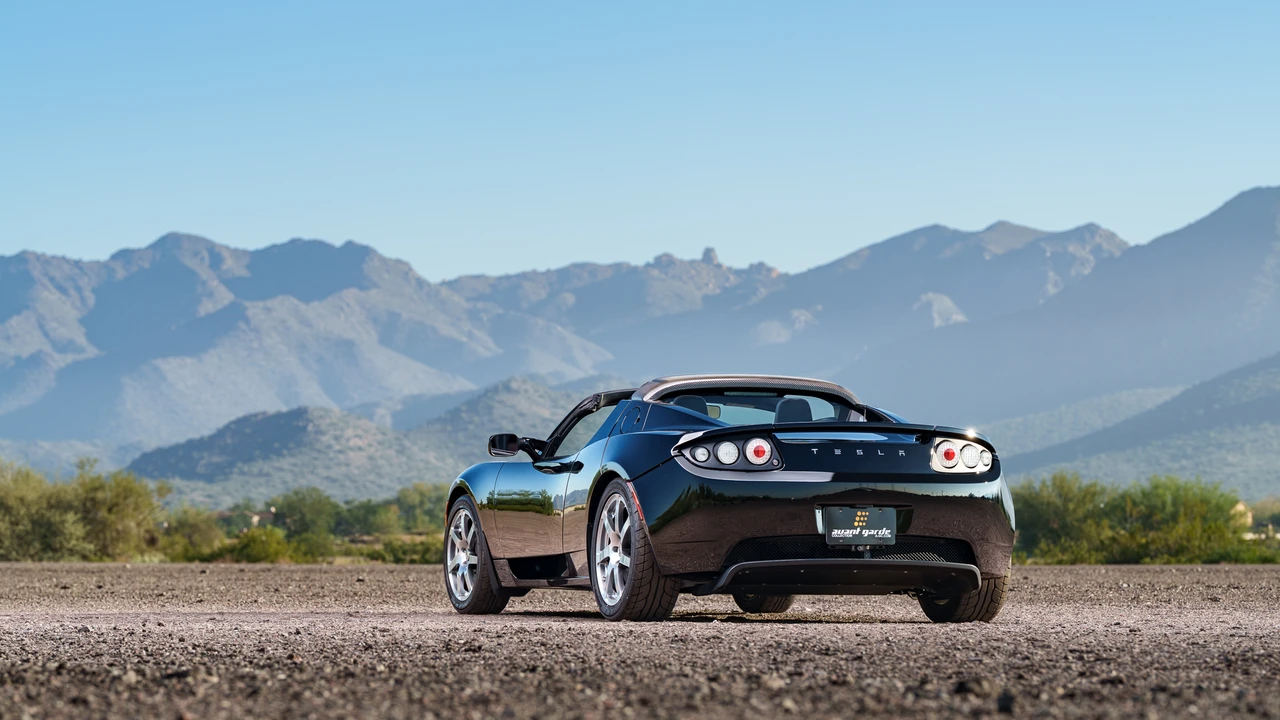 2008 Tesla Roadster - Image 29 of 31