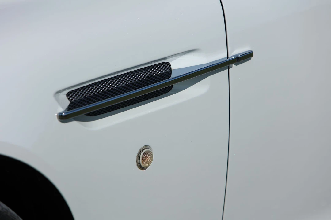 2009 Aston Martin DB9 - Image 30 of 31