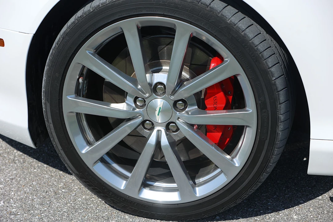 2009 Aston Martin DB9 - Image 27 of 31
