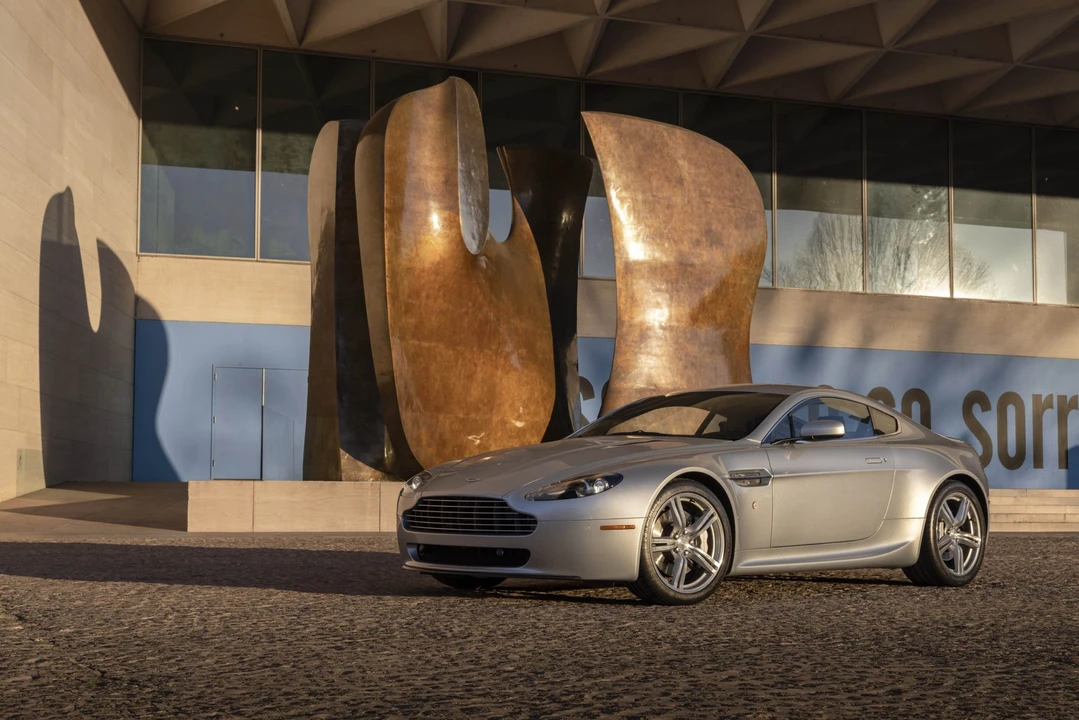 2009 Aston Martin V8 Vantage (2006-2017) - Image 24 of 31