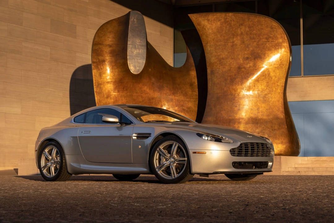 2009 Aston Martin V8 Vantage (2006-2017) - Image 22 of 31