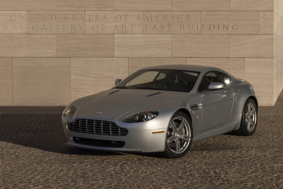 2009 Aston Martin V8 Vantage (2006-2017) - Image 15 of 31
