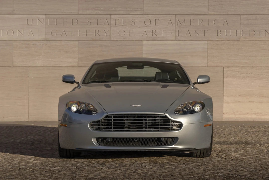 2009 Aston Martin V8 Vantage (2006-2017) - Image 14 of 31