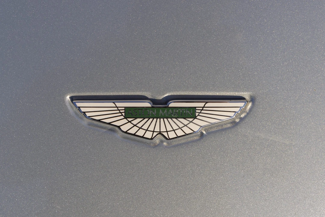2009 Aston Martin V8 Vantage (2006-2017) - Image 29 of 31