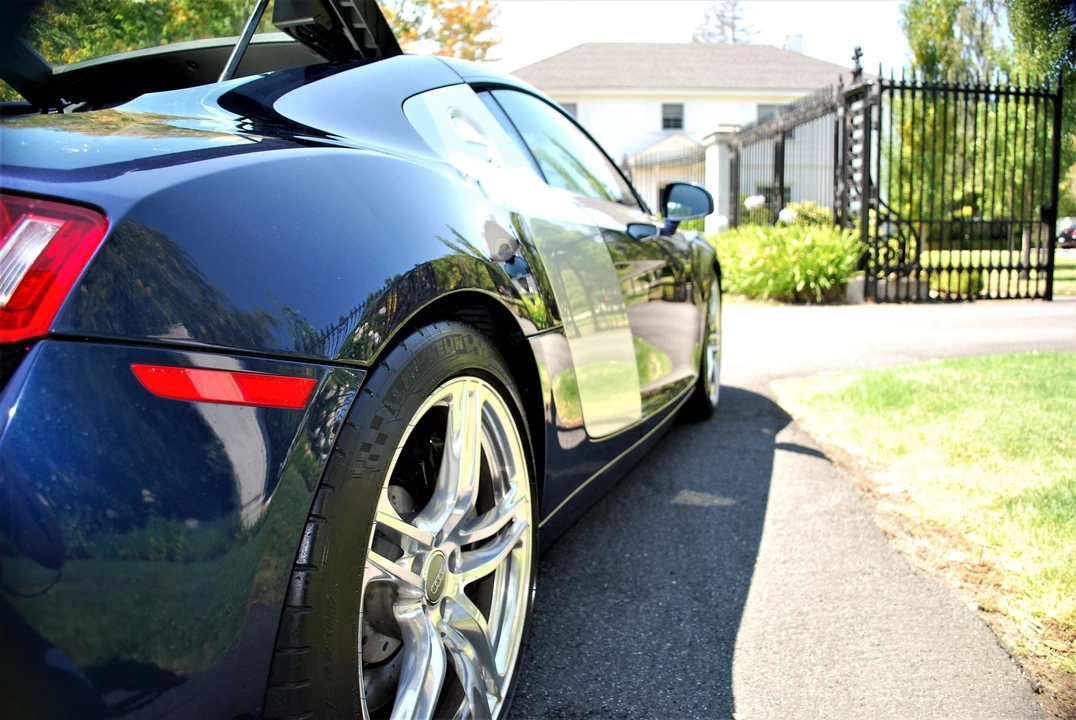 2009 Audi 42 R8 - Image 16 of 31