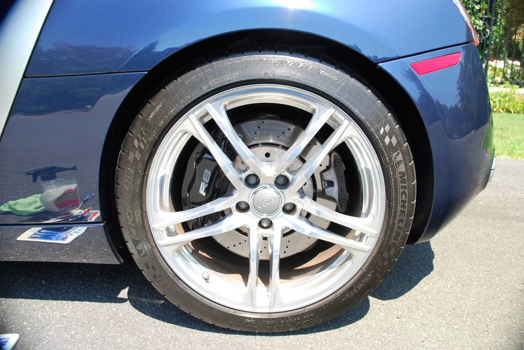 2009 Audi 42 R8 - Image 31 of 31