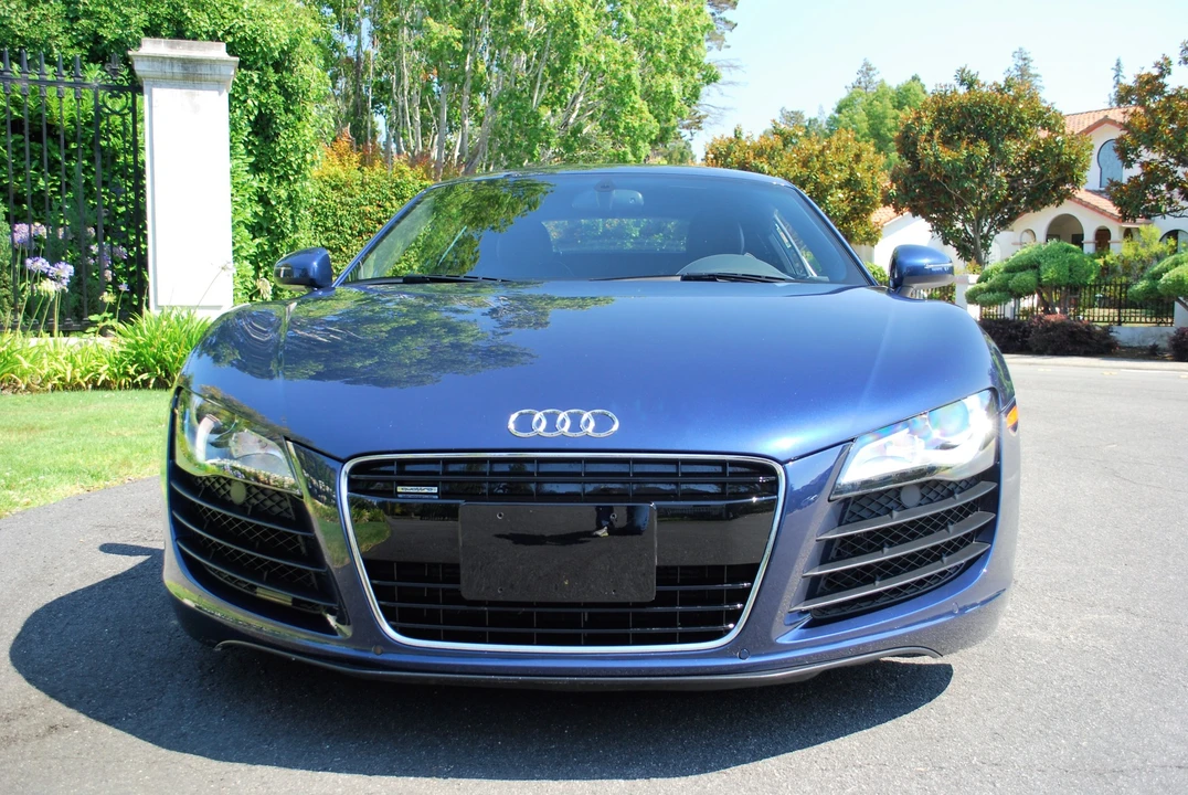 2009 Audi 42 R8 - Image 2 of 31