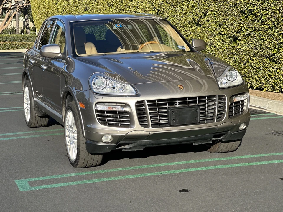 2009 Porsche 955/957 Cayenne Turbo - Image 30 of 31