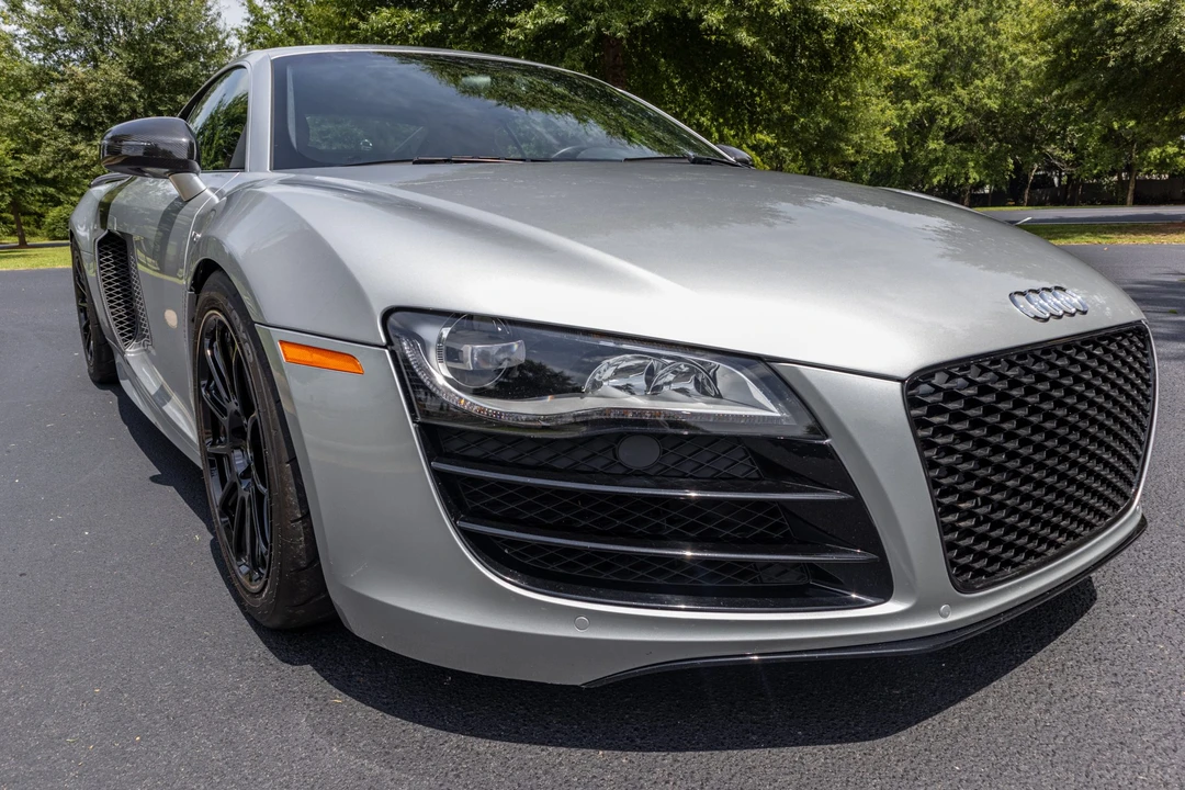 2010 Audi 42 R8 - Image 13 of 31