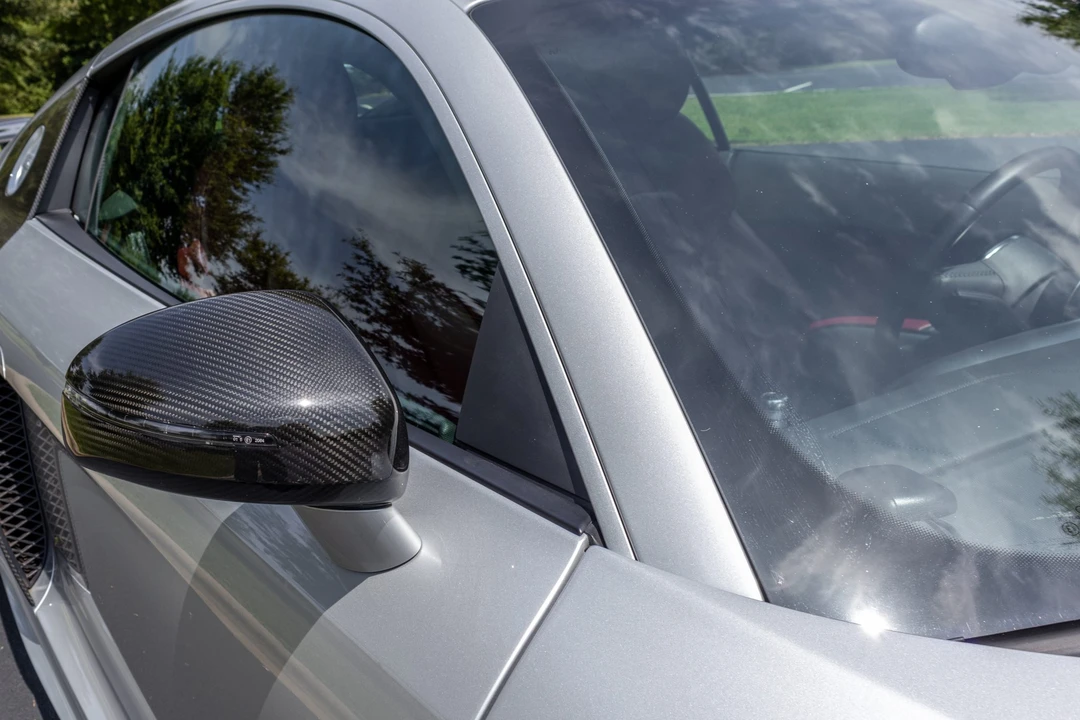 2010 Audi 42 R8 - Image 29 of 31