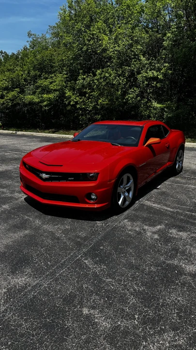 2010 Chevrolet Camaro SS 5th Gen - Image 2 of 31
