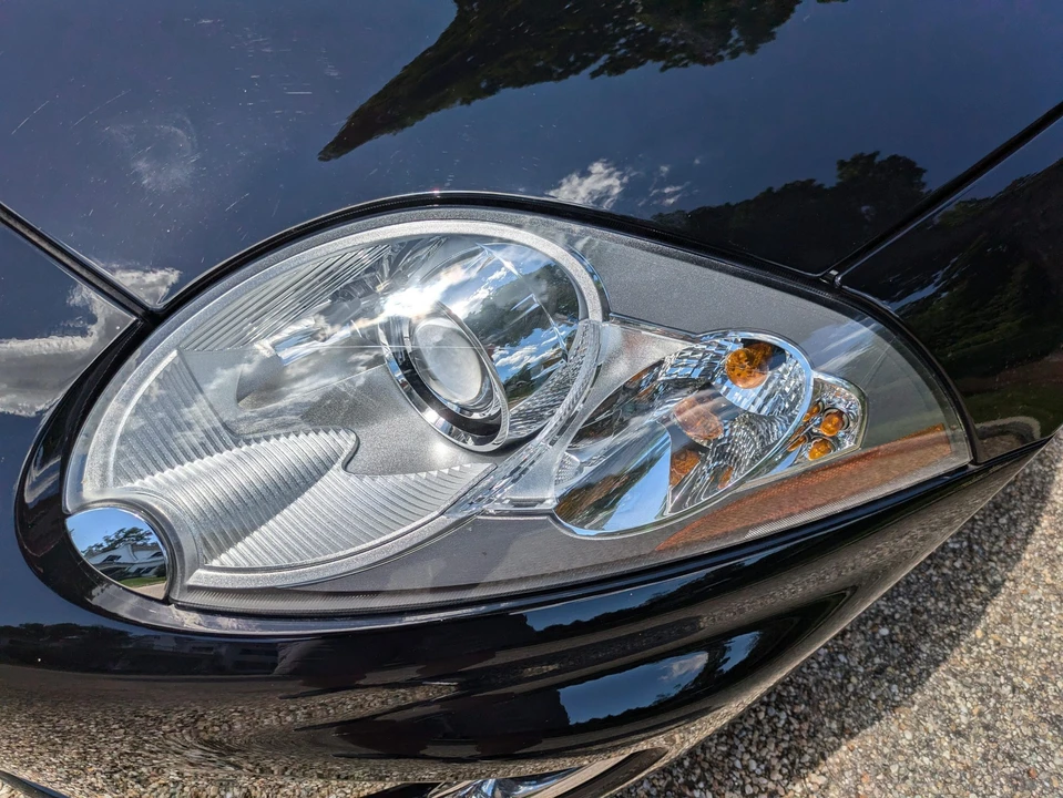 2010 Jaguar X150 XK - Image 14 of 31