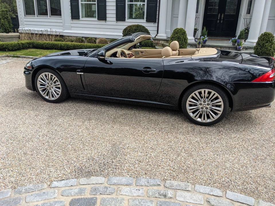 2010 Jaguar X150 XK - Image 10 of 31
