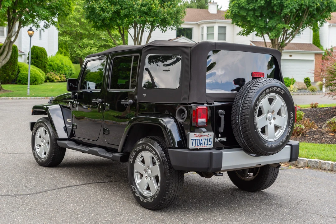 2010 Jeep JK Wrangler - Image 9 of 31