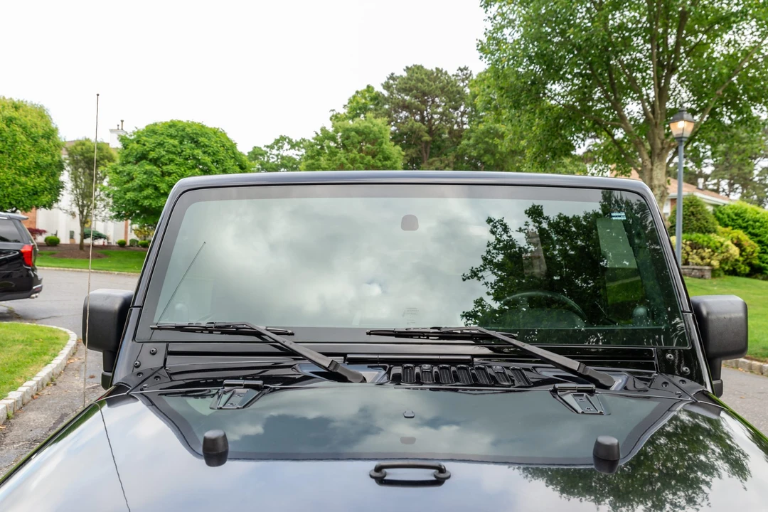 2010 Jeep JK Wrangler - Image 24 of 31