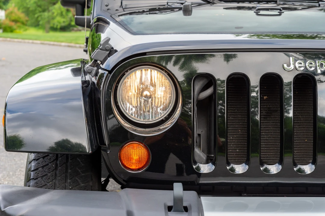 2010 Jeep JK Wrangler - Image 19 of 31
