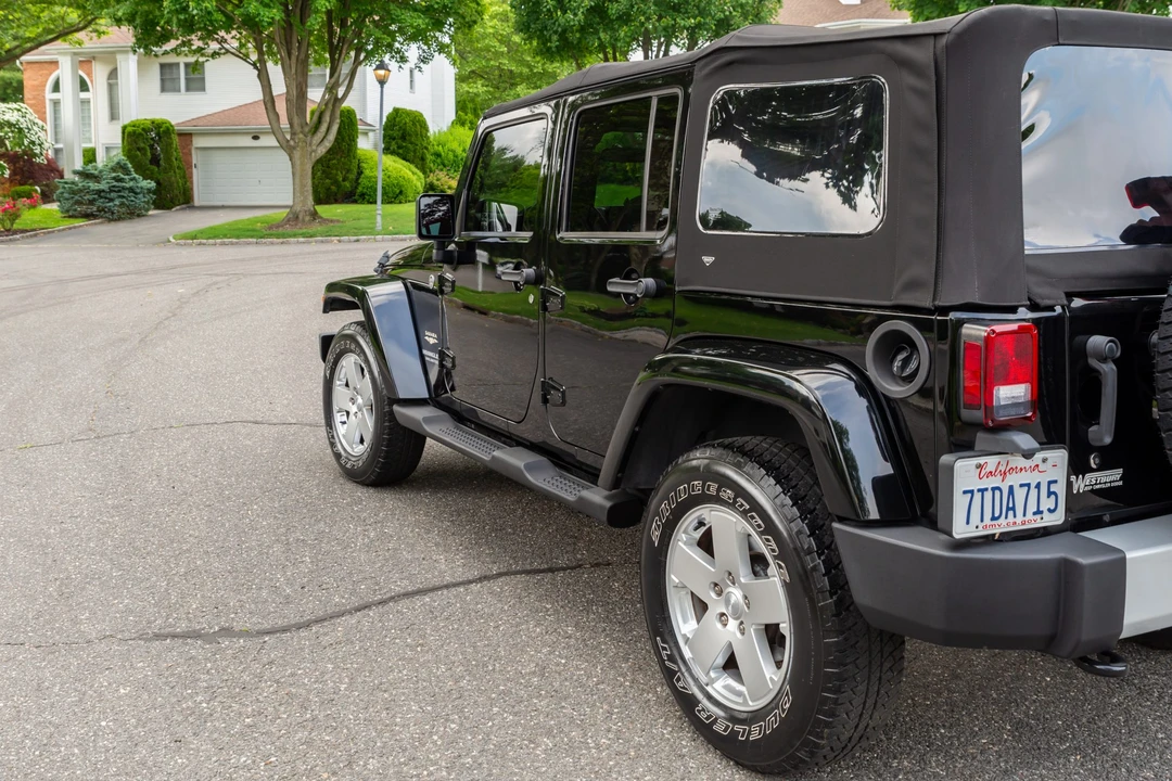 2010 Jeep JK Wrangler - Image 16 of 31