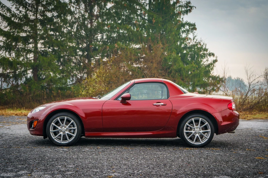 2010 Mazda NC MX-5 Miata - Image 20 of 31
