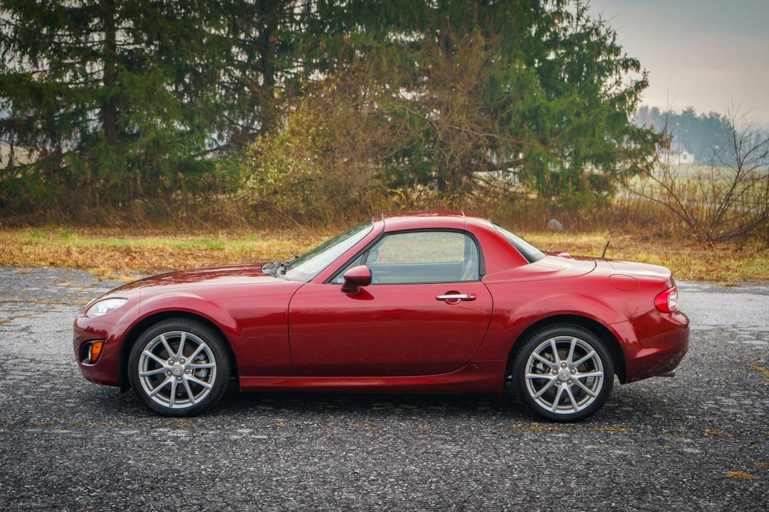 2010 Mazda NC MX-5 Miata - Image 19 of 31