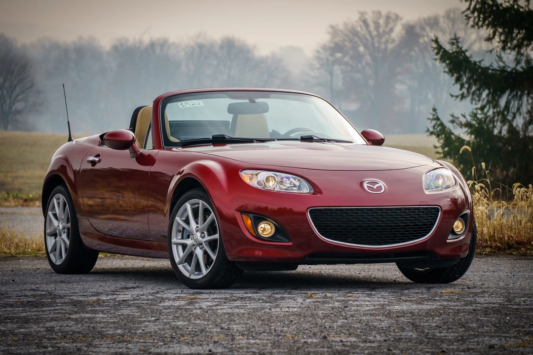 2010 Mazda NC MX-5 Miata - Image 12 of 31
