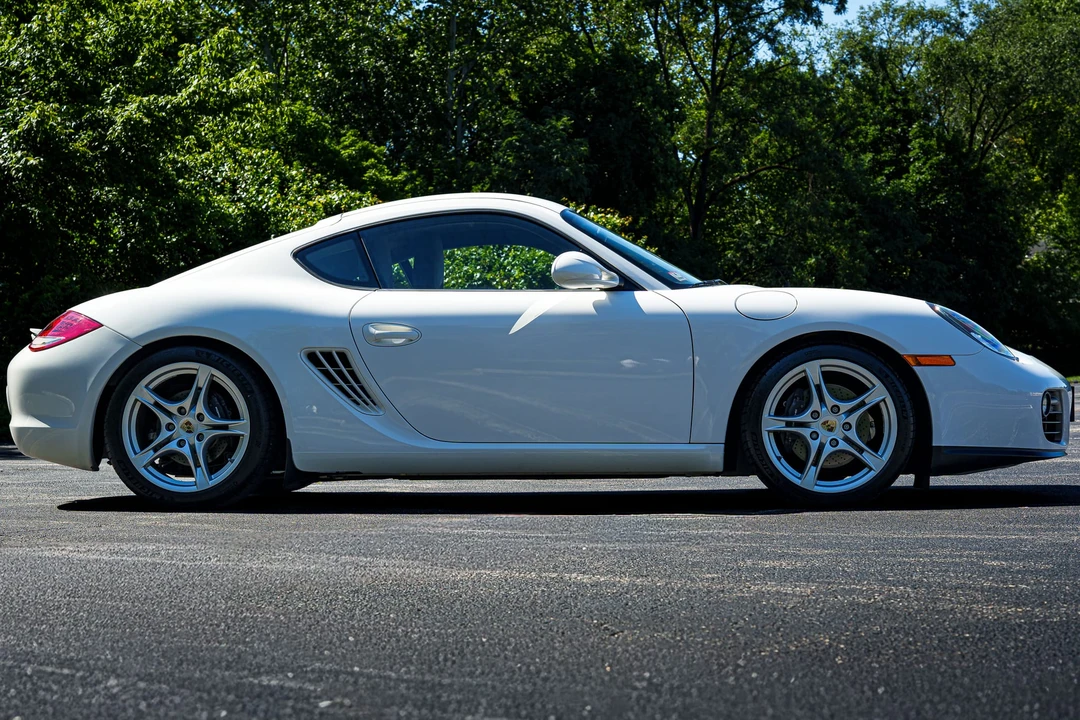 2010 Porsche 987 Cayman - Image 23 of 31