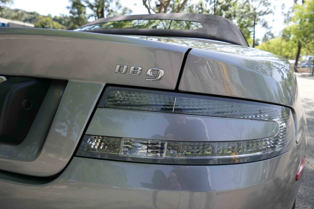 2011 Aston Martin DB9 - Image 23 of 31