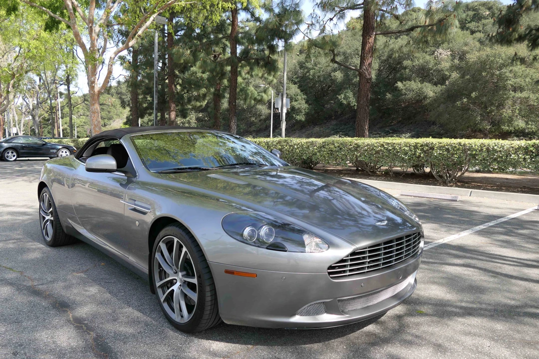 2011 Aston Martin DB9 - Image 9 of 31