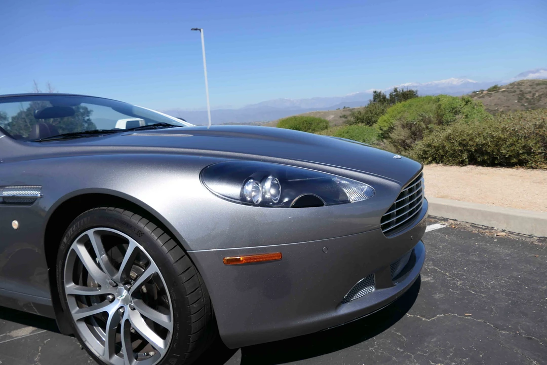 2011 Aston Martin DB9 - Image 15 of 31