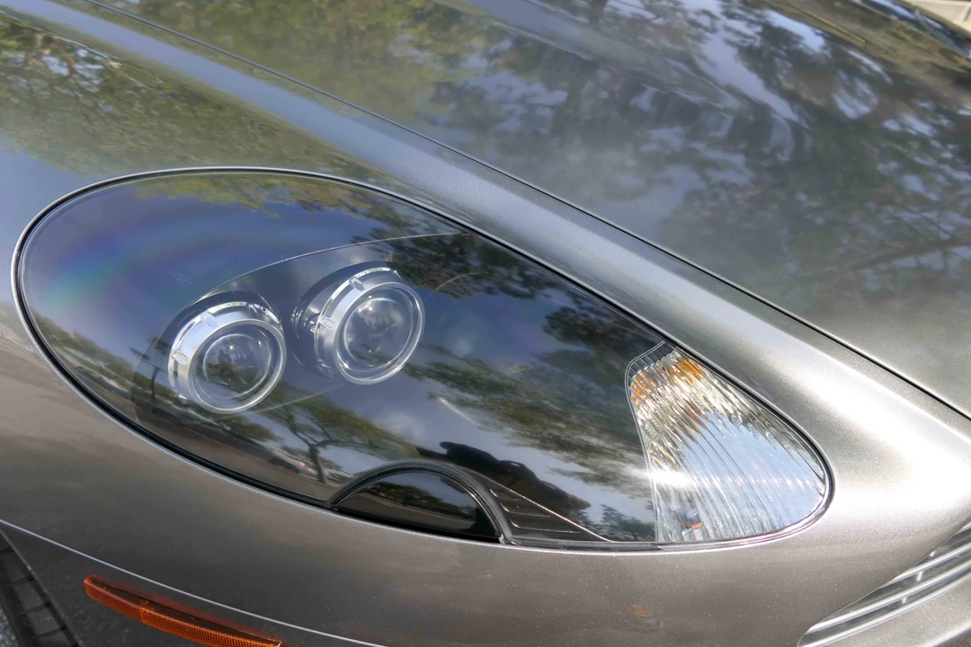 2011 Aston Martin DB9 - Image 18 of 31