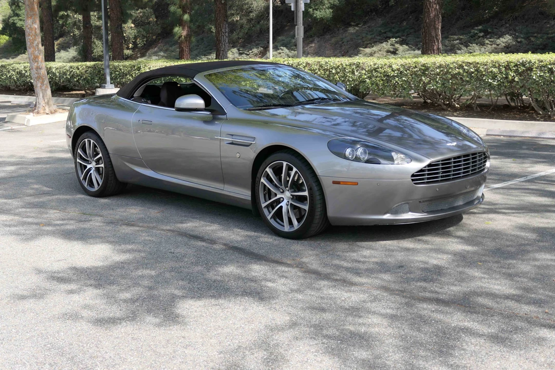 2011 Aston Martin DB9 - Image 3 of 31