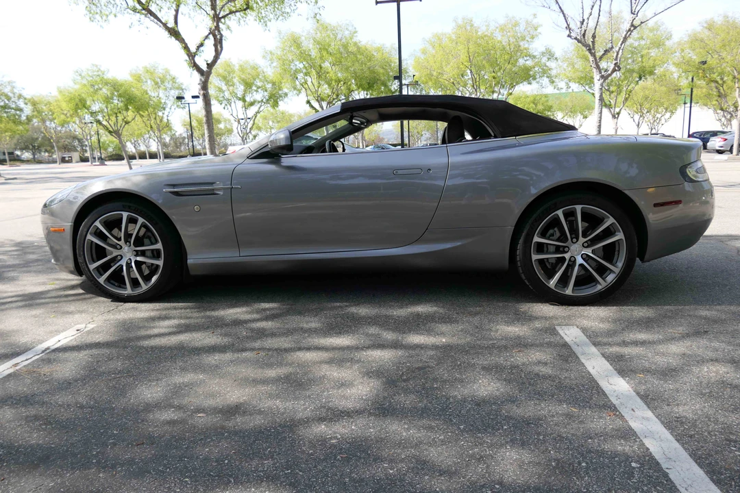 2011 Aston Martin DB9 - Image 11 of 31