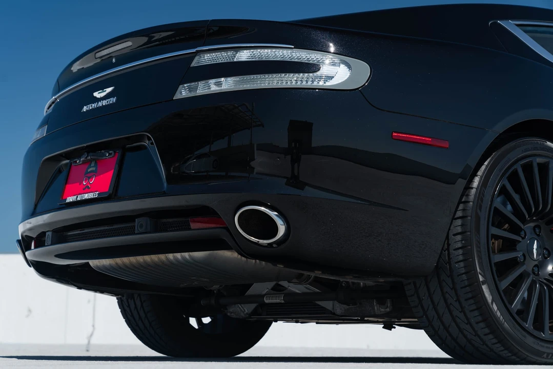 2011 Aston Martin Rapide - Image 17 of 31
